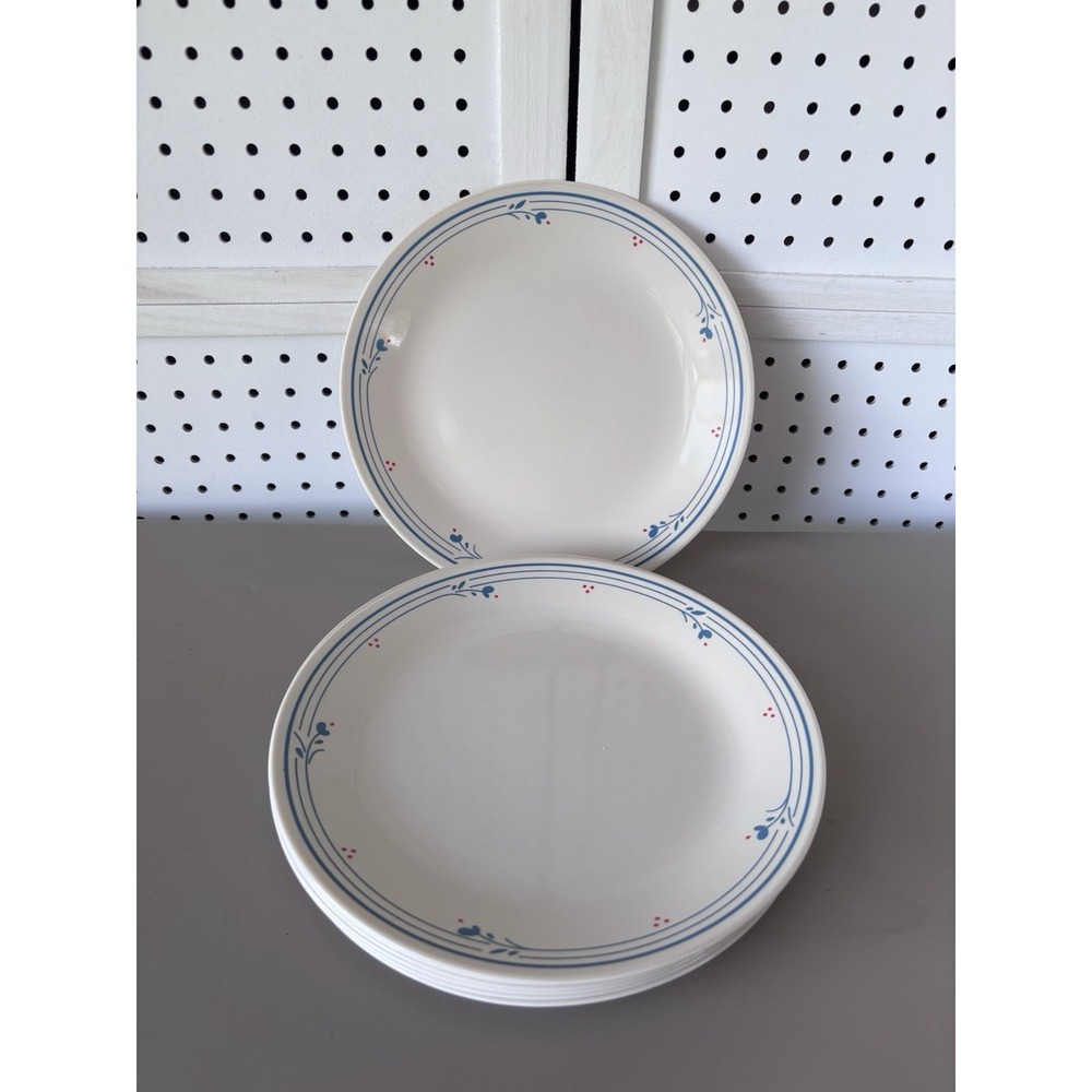 8 Corelle COUNTRY VIOLETS 10" Dinner Plates Blue Flowers, Red Dots Vintage